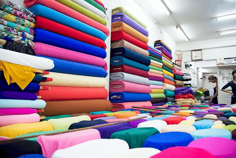 An Dong Market is renowned for its high-quality fabrics ideal for making ao dai
